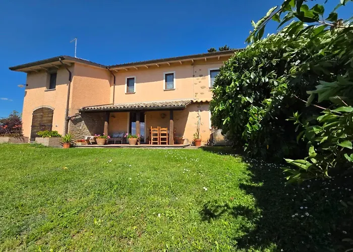 Tra Gli Ulivi E Il Panorama * オルヴィエート