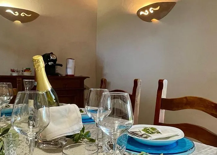 別荘 Tra Gli Ulivi E Il Panorama *